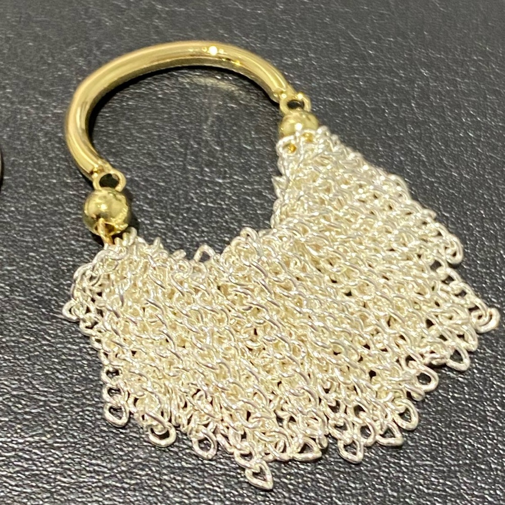 Chic Unique Ring Jewelry Accessory - Picture 8 of 12